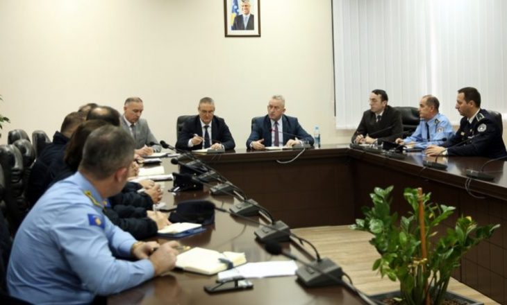 Drejtori thërret në takim komandantët e stacioneve të policisë