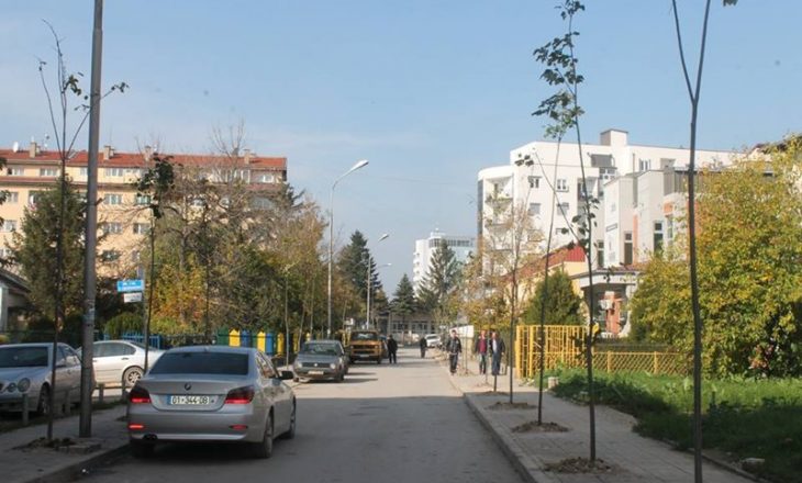 Myslimanë e katolikë në Lipjan, jetojnë në një shtëpi, shkojnë bashkë në kishë e xhami