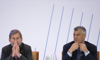 Shtyhet takimi Thaçi-Hahn