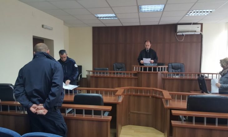 Vodhi nëpër teqe, dënohet me 2 vjet e 9 muaj burg