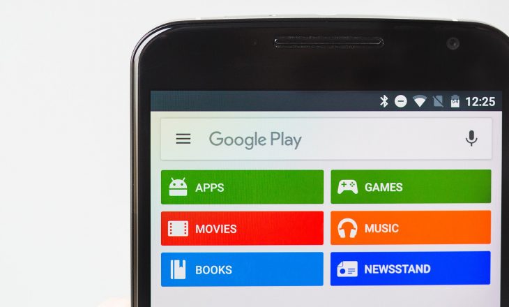 Google heq 22 aplikacione nga Play Store