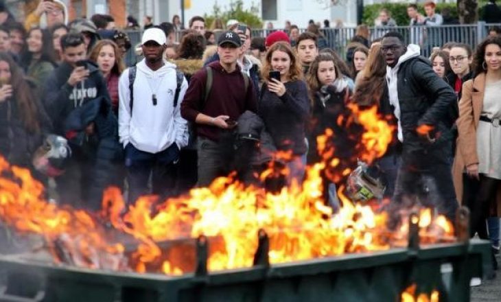 Le Maire: Protestat, katastrofë për ekonominë e Francës