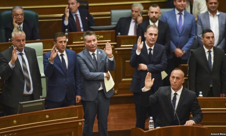“LDK dhe VV s’do ta votojnë buxhetin, vendi mund të shkojë në zgjedhje”