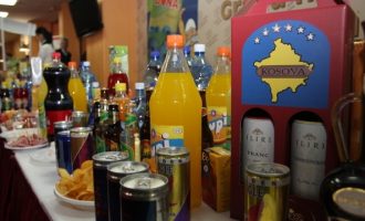 ​Shqiptarët të konsumojnë prodhime vendore për të mposhtur importin nga Serbia