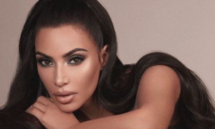 Pasuria e Kim Kardashian kap shifra marramendëse