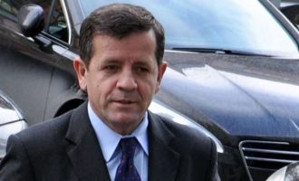 Mustafa për aderimet e fundit në PDK: Kanë lidhje të afërta me ish pushtuesin