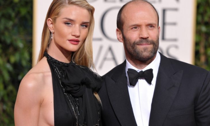 Ish-modelja e “Victoria ‘s Secret” përgënjeshtron lajmet e martesës