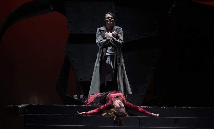 Artistët shqiptarë shkëlqejnë në teatrin e Beogradit me operën “Carmen”