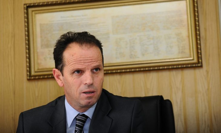 Sqarimi i Enver Pecit dhe përgjigja e InDoks