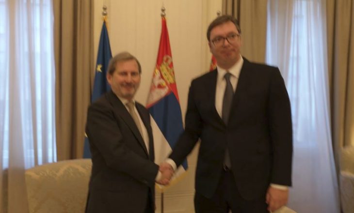 Nga takimi me Vuçiqin, Hahn ka një kërkesë për Kosovën