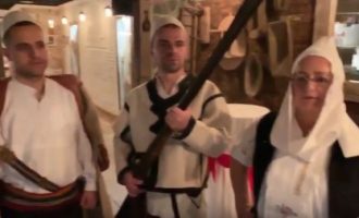 Formimi i Ushtrisë u festua edhe në Nju Jork