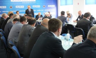 “Dita e djathit të butë” – Deputeti i AAK-së ironizon me LDK-në