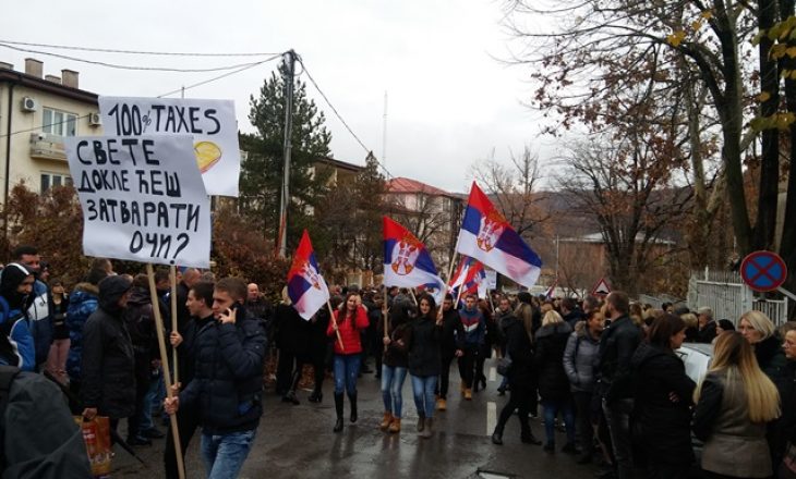 Pas taksës, protestojnë edhe gratë serbe