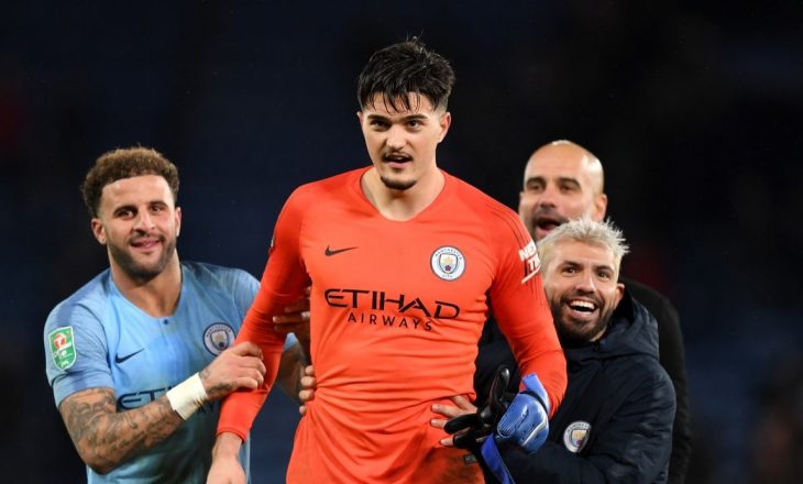 Shpërblehet portieri i Kosovës dhe i Manchester Cityt