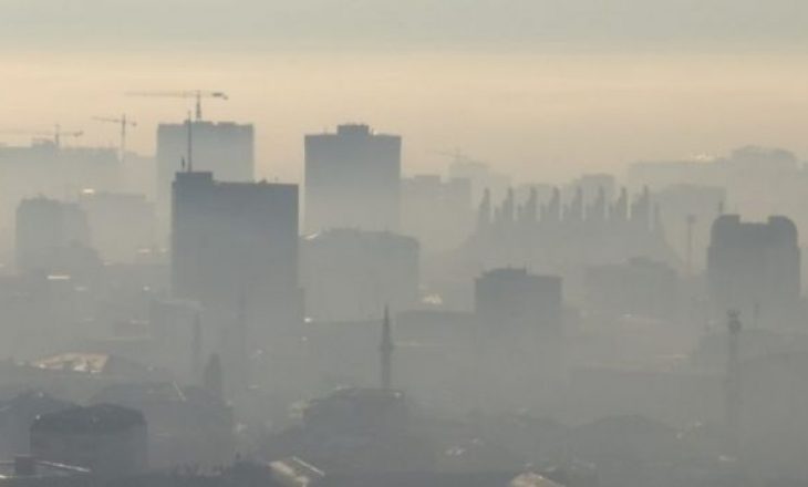 Vazhdon ndotja e frikshme e ajrit në Prishtinë