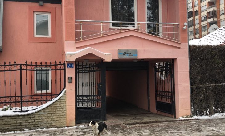Policia jep detaje për bastisjen në shtëpinë e Sabit Gecit
