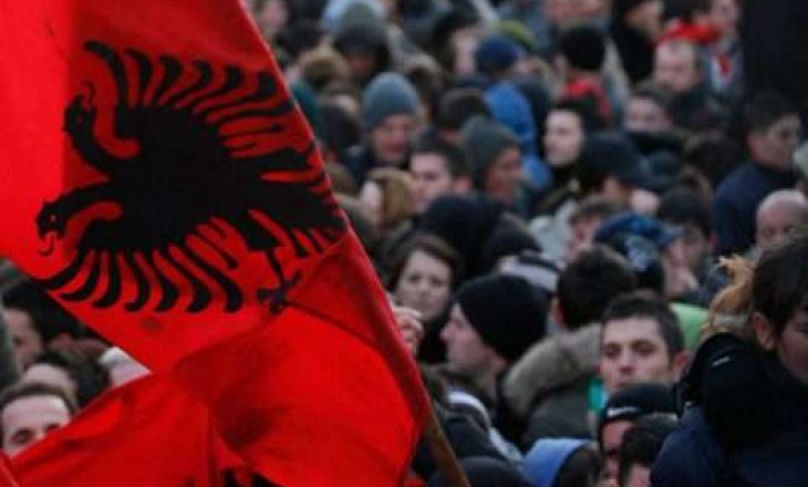 Në Maqedoni i mësojnë nxënësit se shqiptarët kanë origjinë nga romët, çerkezët e turqit