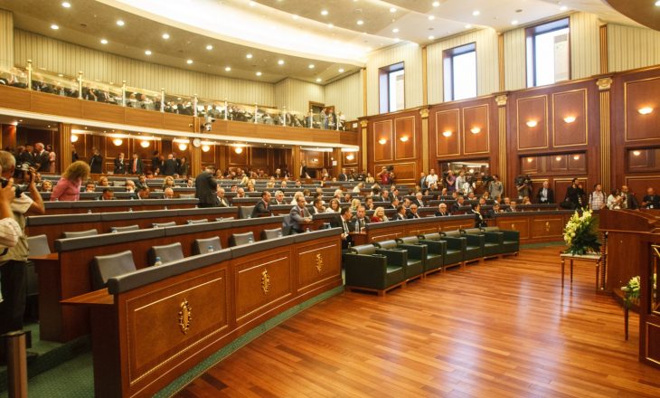 Deputeti ndalohet nga xhandarmëria e Serbisë – reagon Kuvendi i Kosovës