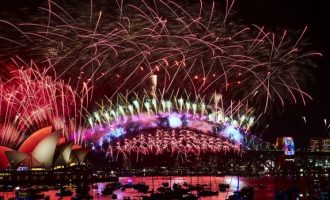 Pamje fenomenale nga festa e Vitit të Ri në Sydney të Australisë