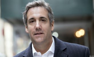 Ish-avokati i presidentit Trump dënohet me 3 vjet burg