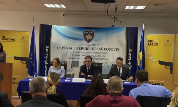 Lansohet fushata për legalizimin e armëve