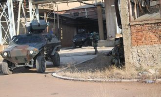 Kosovës i erdhën automjetet ushtarake nga Amerika, reagon ashpër Marko Gjuriq