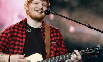 Ed Sheeran në gjyq për kopjimin e hitit “Thinking Out Loud”