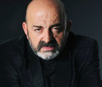 Aktori i famshëm shqiptar: Dua të luaj edhe një rol e më pas ta lë aktrimin