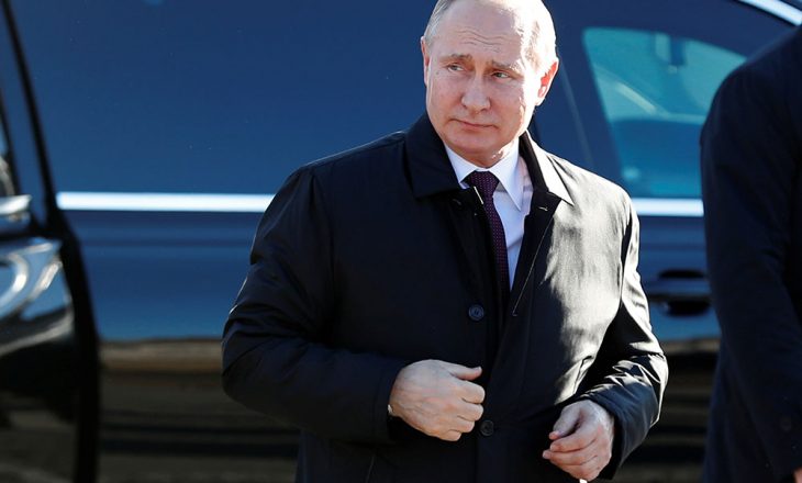 Besimi në Putinin më i ulët në 13 vjetët e fundit
