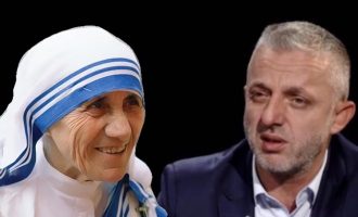 “Kush gjykon njerëzit nuk ka kohë për t’i dashur ata”