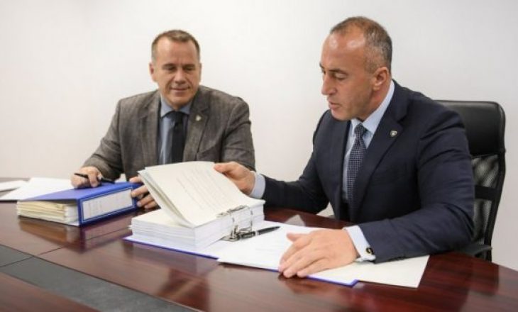 A iu refuzua viza amerikane Haradinajt? Reagon këshilltari i kryeministrit