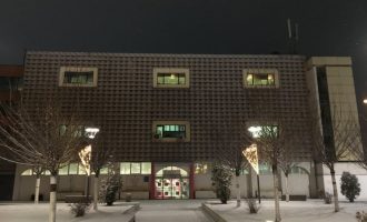 Komuna e Prishtinës rrezikon që ta humbë financimin për sallën koncertale