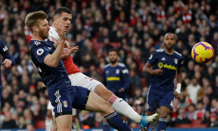 Xhaka shënon gol për Arsenalin kundër skuadrës së sulmuesit nga Serbia