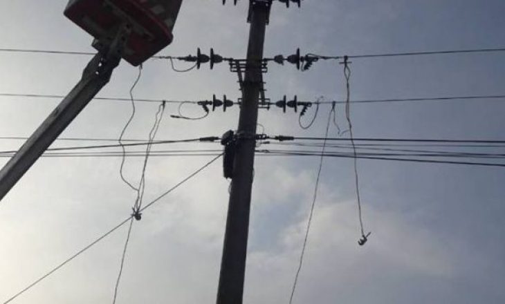 Erërat e forta prishin rrjetin elektrik në Istog