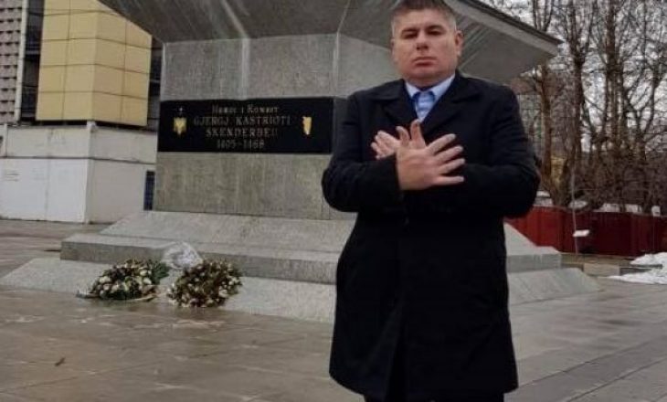 Gazetari kroat e bën shqiponjën në Prishtinë: Më mirë një ditë në Kosovë, se 1 mijë në Serbi
