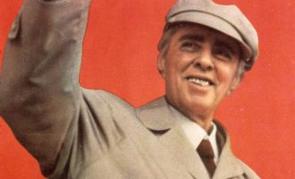 Fondi personal i Enver Hoxhës i hapur për studiuesit