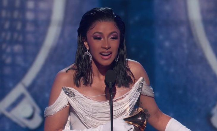 Cardi B është femra e parë në histori që fiton Grammy për albumin më të mirë rep