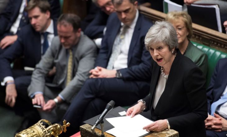 Qeveria britanike kërkon më shumë kohë për marrëveshjen për Brexit
