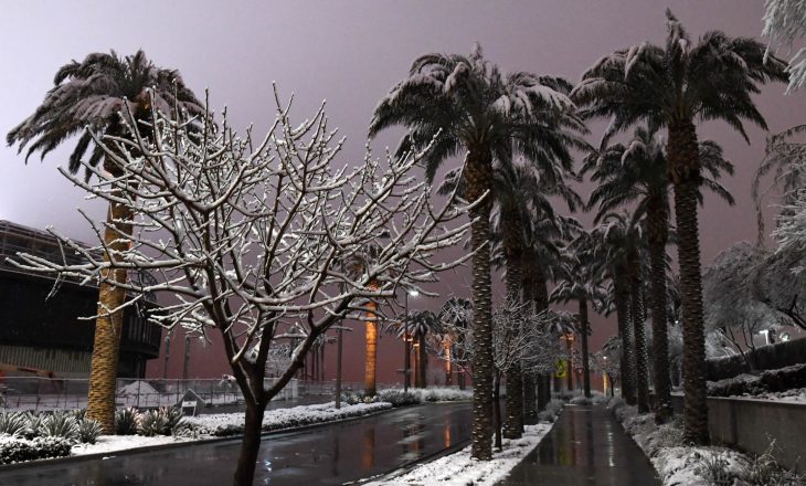 Bie borë për herë të parë në Las Vegas që nga viti 1937