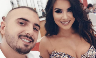 Elita e publikon foto me vajzën, zbulon emrin