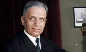 Komedia e Partive Politike