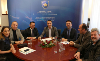 Ministri Gashi nënshkruan Rregulloren për Këshillin Drejtues të Muzeut