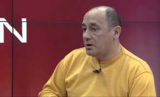 Naser Gjinovcit censura e repit ia kujton regjimin komunist