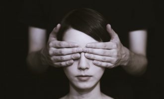 Dhuna ndaj grave: Përse kjo është një problem i burrave