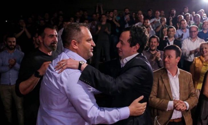 Shpend Ahmeti fton Albin Kurtin për ballafaqim në debat televiziv