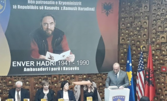 Kujtohet atdhetari dhe diplomati Enver Hadri në 29-vjetorin e rënies