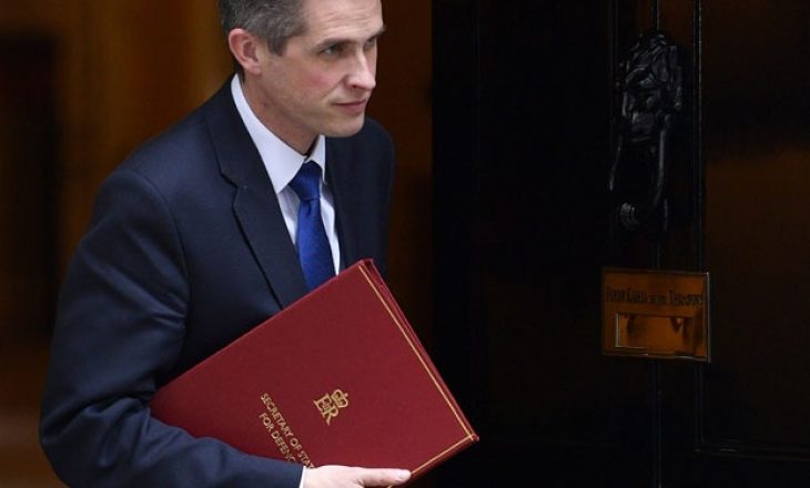 Ministri britanik: Rusia duhet të paguaj për provokimet e saja