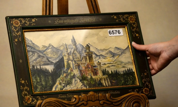 Veprat e Hitlerit dalin në ankand në Gjermani