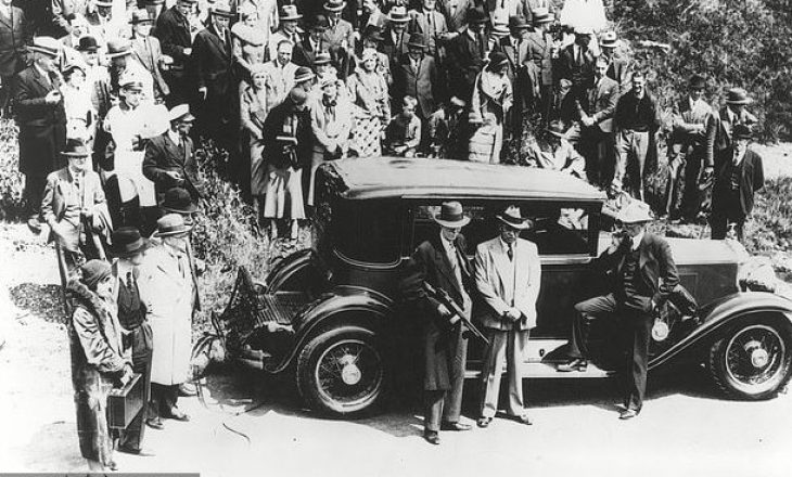 Masakra e Shën Valentinit: Krimi më i komentuar në histori çimentoi figurën e Al Capone-s