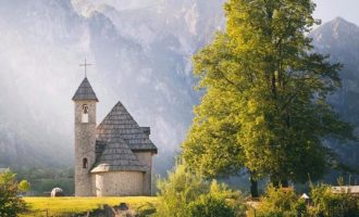 Historia e Kishës së Thethit